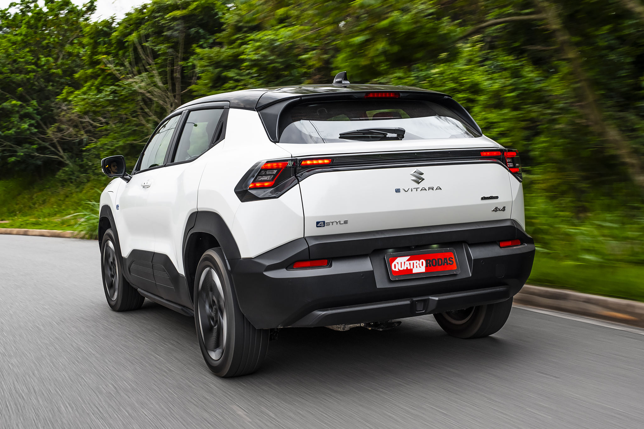 Suzuki e Vitara 4Style