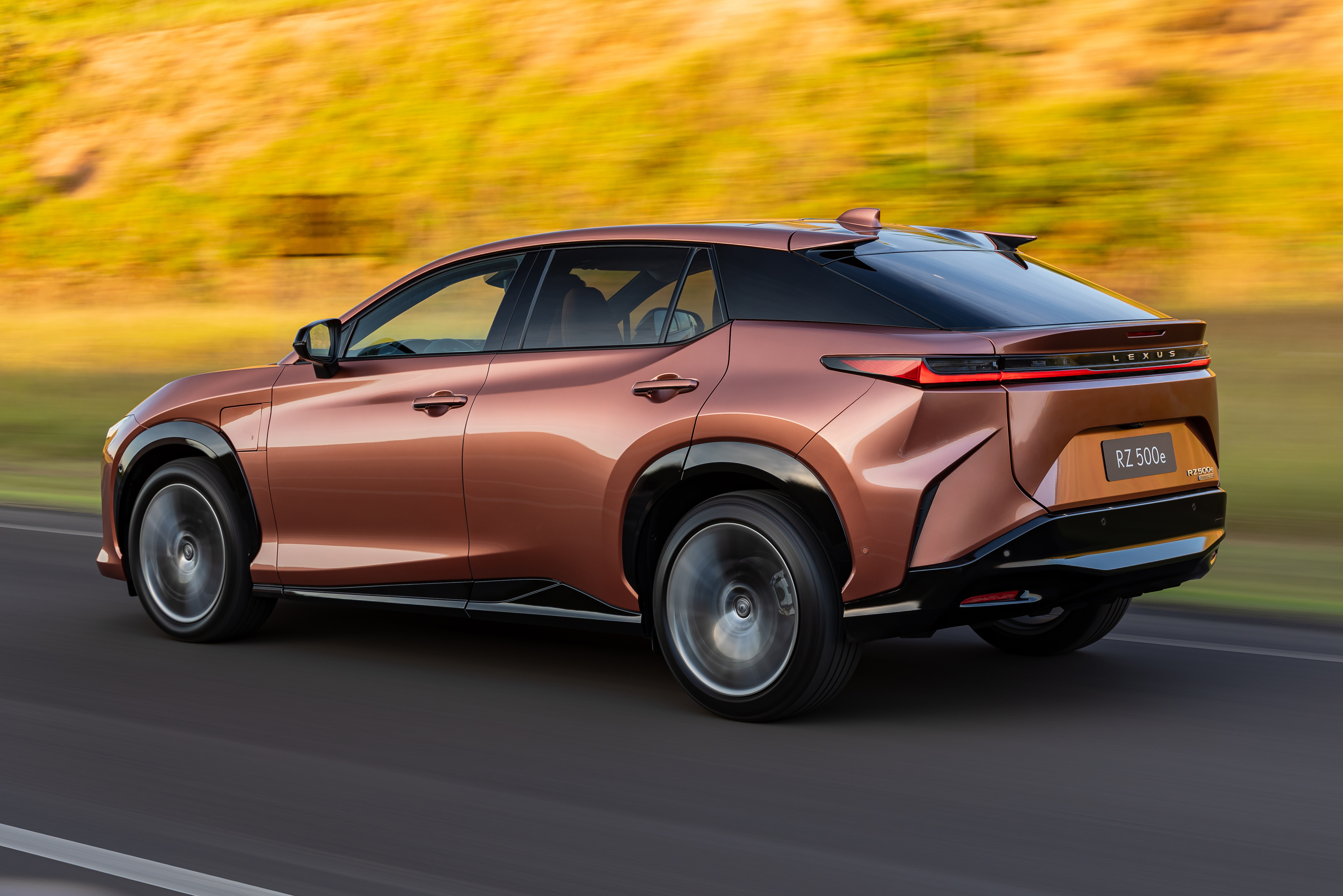 Lexus RZ 500e