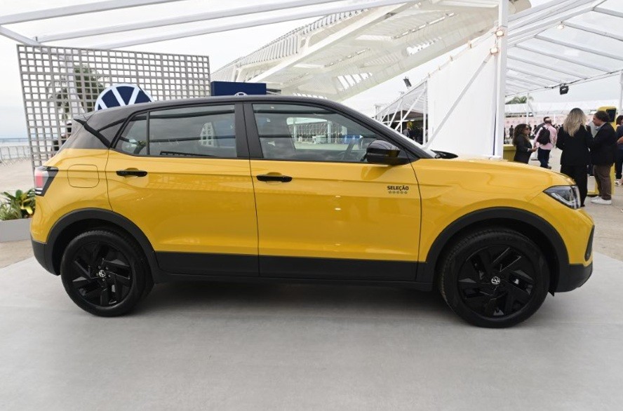 VW T-Cross Canarinho
