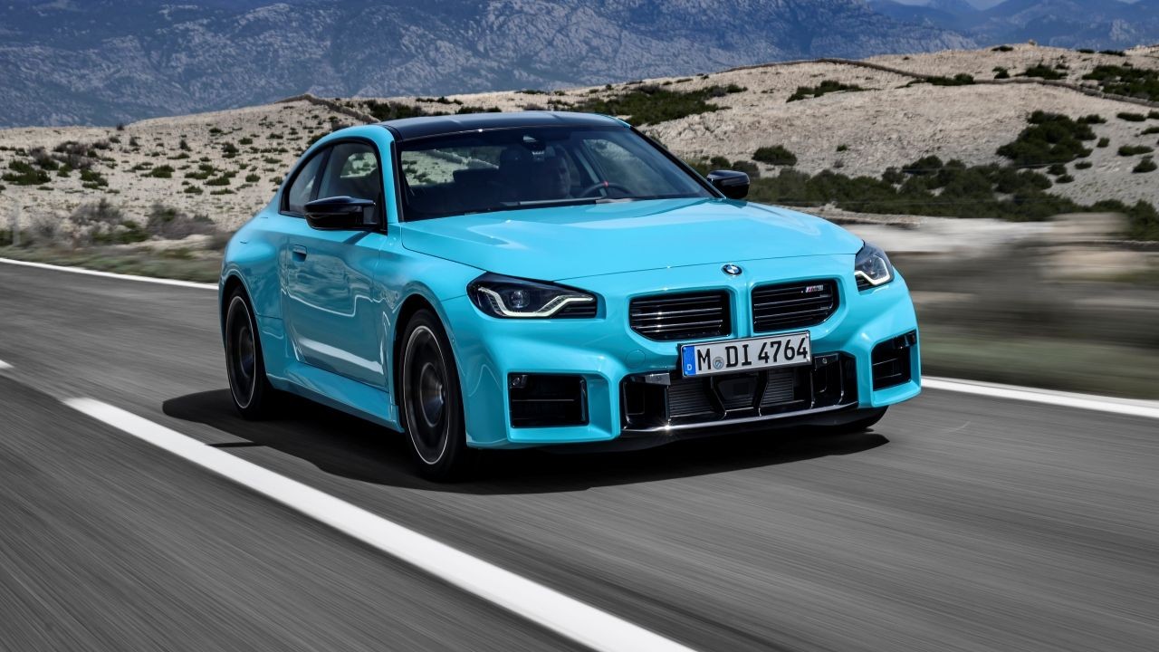 BMW M2 xDrive (1)