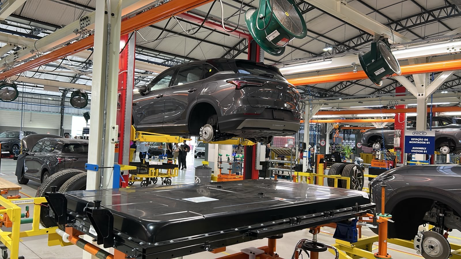 GM inicia produção do Captiva EV no Ceará e prepara versão híbrida 8 Captiva EV 5