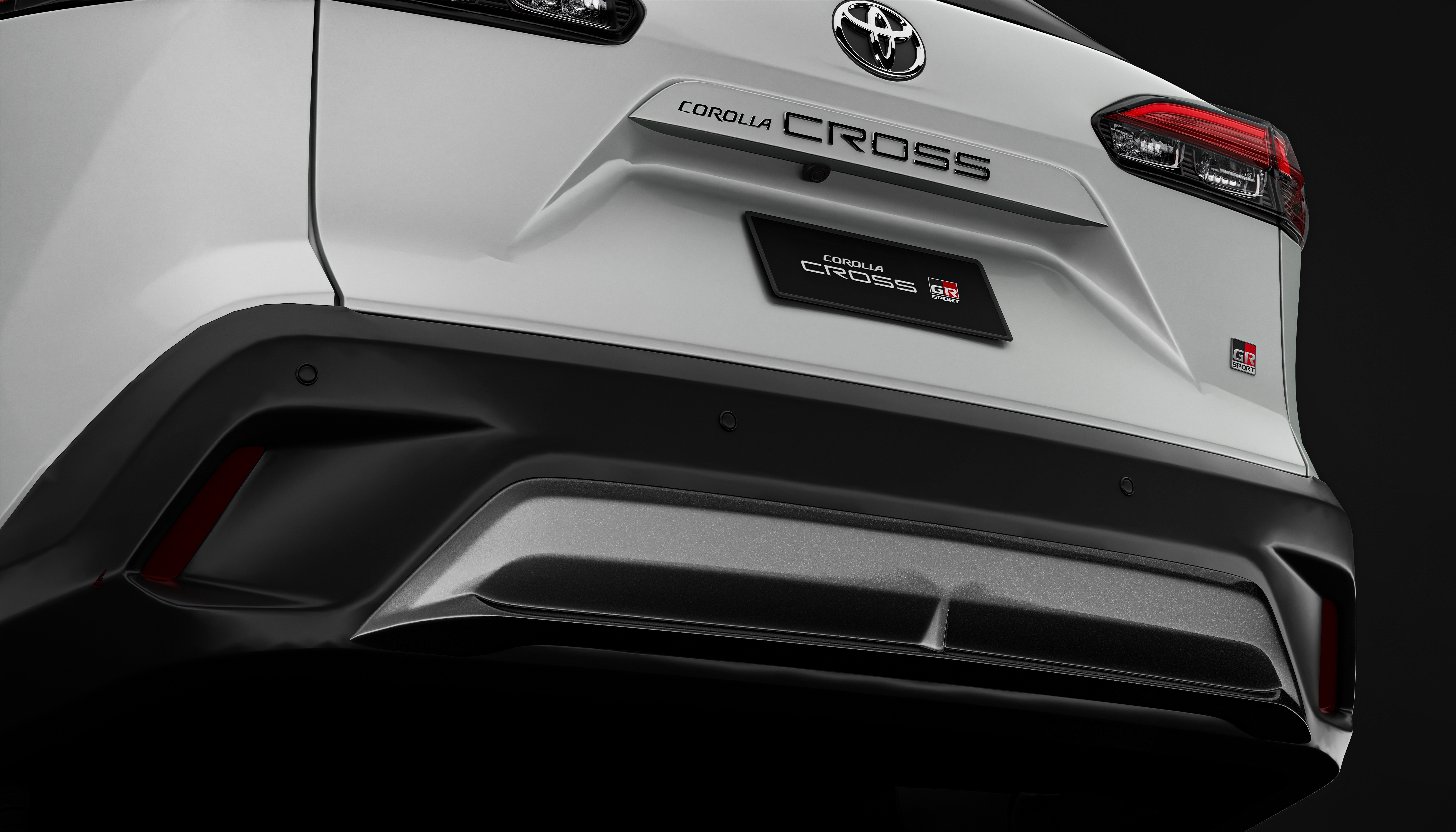 Toyota Corolla Cross 2027 perde versão barata, muda versão esportiva e parte de R$ 194.790