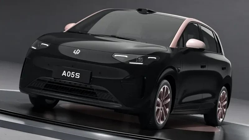 Leapmotor A05S é novo rival de Geely EX2 e BYD Dolphin com até 510 km de autonomia