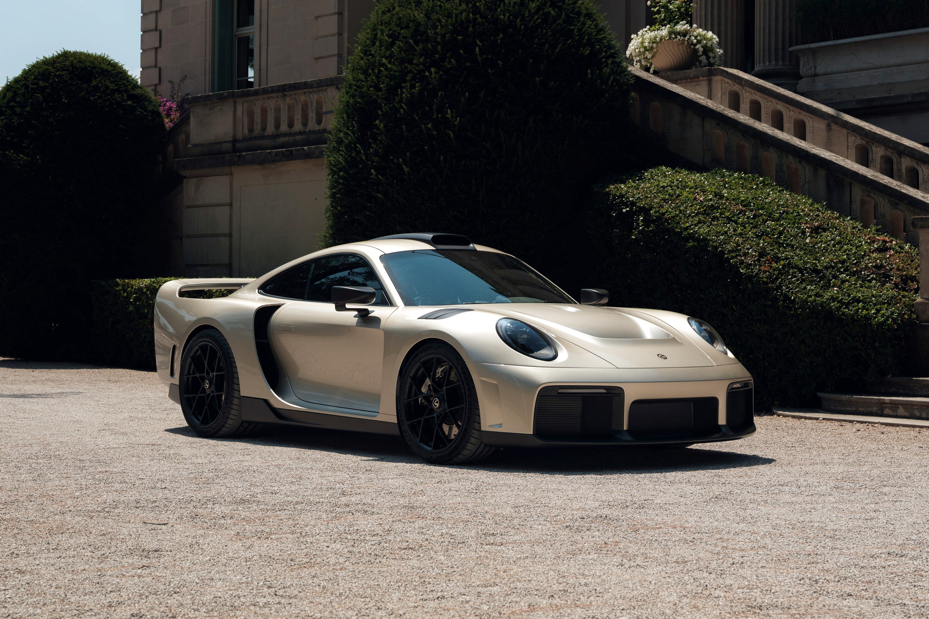 Marsien GT transforma Porsche 911 com carroceria mais leve, motor RUF e aerodinâmica ativa