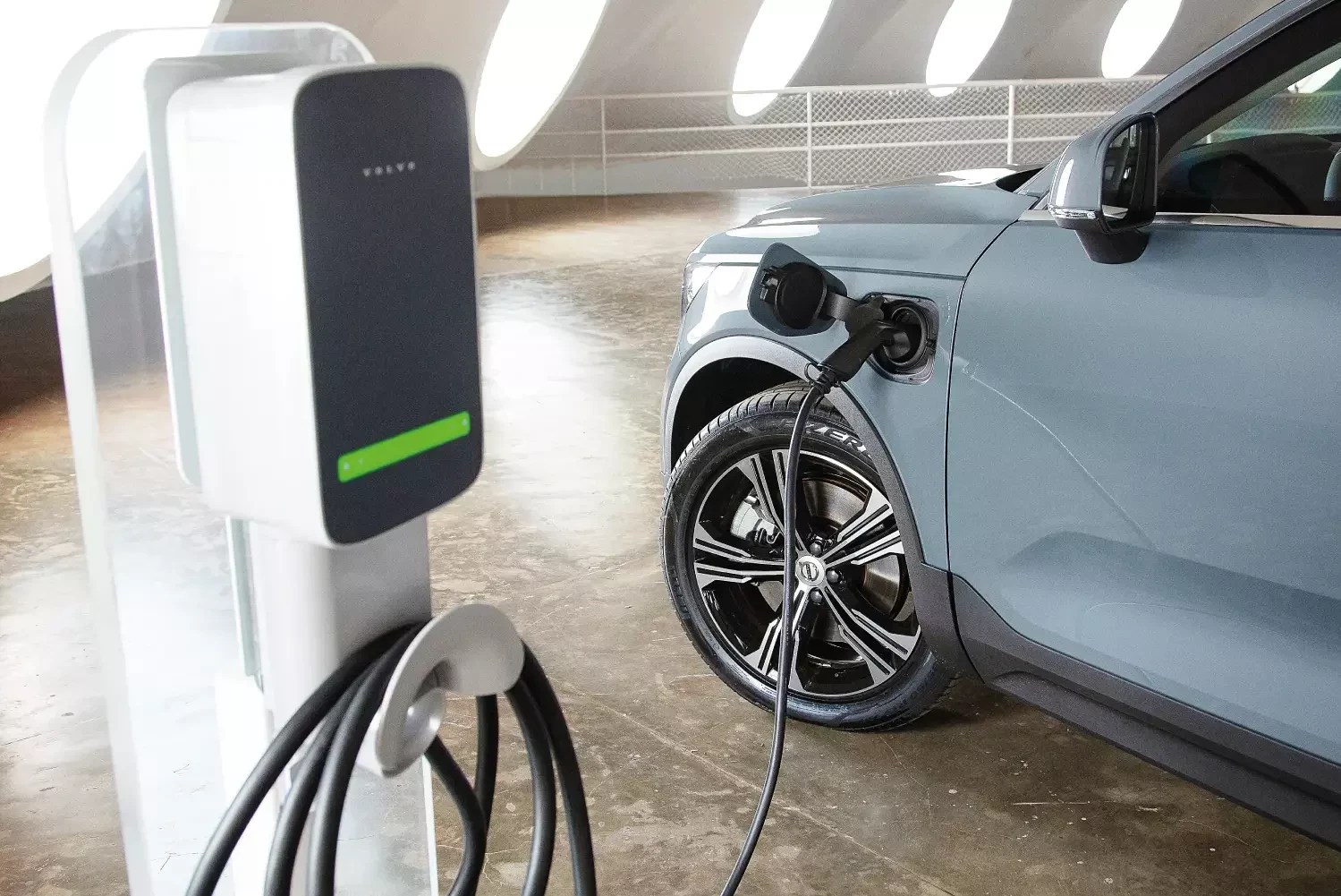 Como saber quanto se gasta para recarregar o carro elétrico em casa?